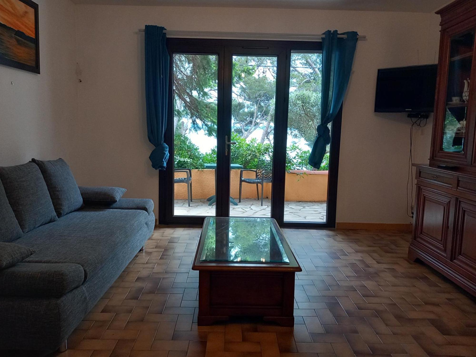 Chambre D Hote Les Heures Claires Istres Exteriör bild